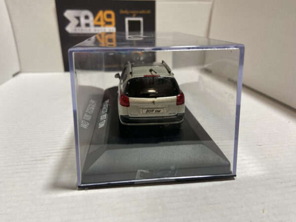 peugeot 207 sw beige métal 1/43 – Image 3