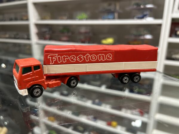 Camion Matchbox " Firestone " 1979 1/87