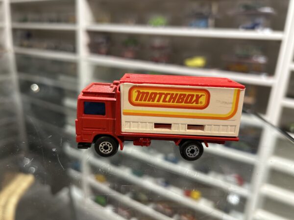 Matchbox Superfast 42 Mercedes Porte conteneurs 1/87