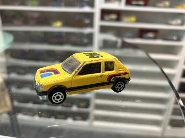 Peugeot 205 Gti Majorette 1/53