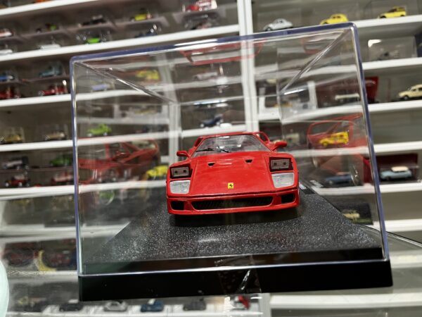 Ferrari F40 – Image 2