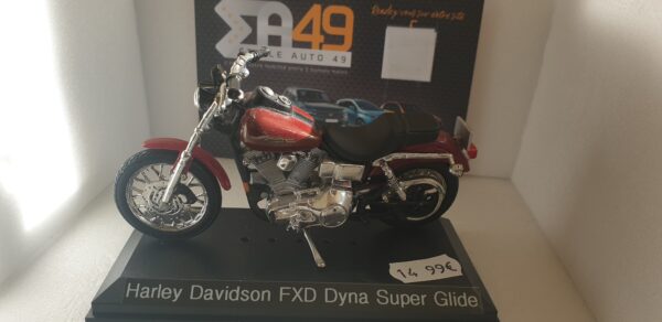 Harley Davidson FXD Dyna Super Glide 1/18