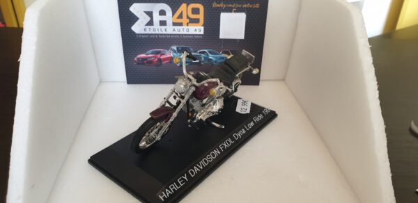 Harley Davidson 2000 FXDL Dyna Low Ride 1997 1/18 – Image 2