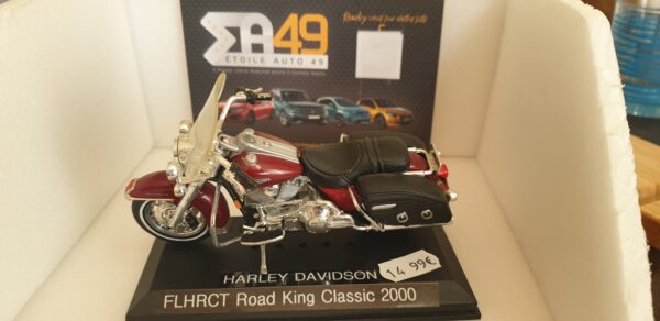 Harley Davidson 1999 FLHRCT Road King Classic 2000 1/18