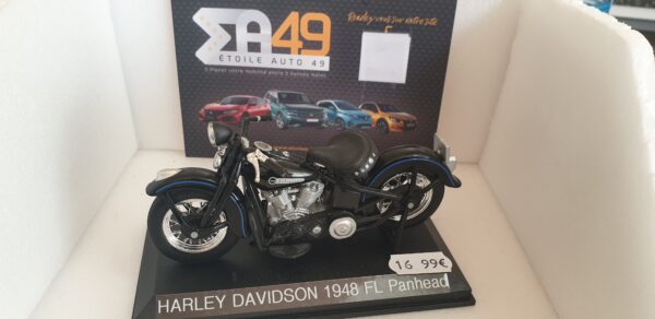 Harley Davidson 1948 FL Panhead 1/18