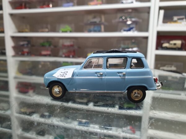 Renault 4L 1962 Matchbox Dinky