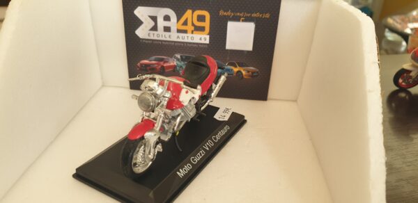 Moto Guzzi V10 Centauro 1/18 – Image 3