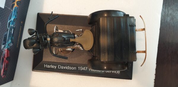 Harley Davidson 1947 Rickie's Service Maisto 1/18 – Image 4