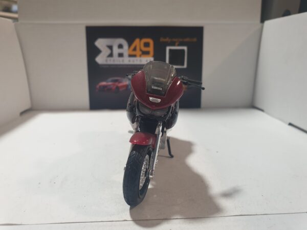 Yamaha TDM TWIN 850 1/18 Maisto – Image 8