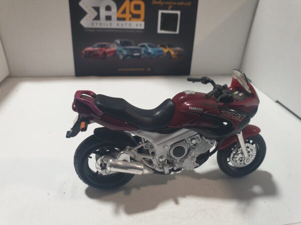 Yamaha TDM TWIN 850 1/18 Maisto – Image 9