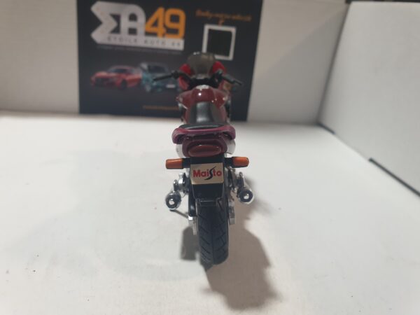 Yamaha TDM TWIN 850 1/18 Maisto – Image 10