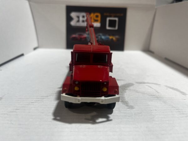 Kaiser-Jeep M34 6x6 Solido 1/50 – Image 2