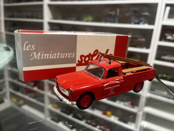 Peugeot 404 Pick Up 1964 Incendie et Secours du Var Solido 1/43