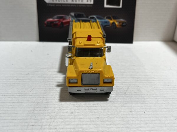 Mack Pompiers Engine 4 Solido 1/60 – Image 2
