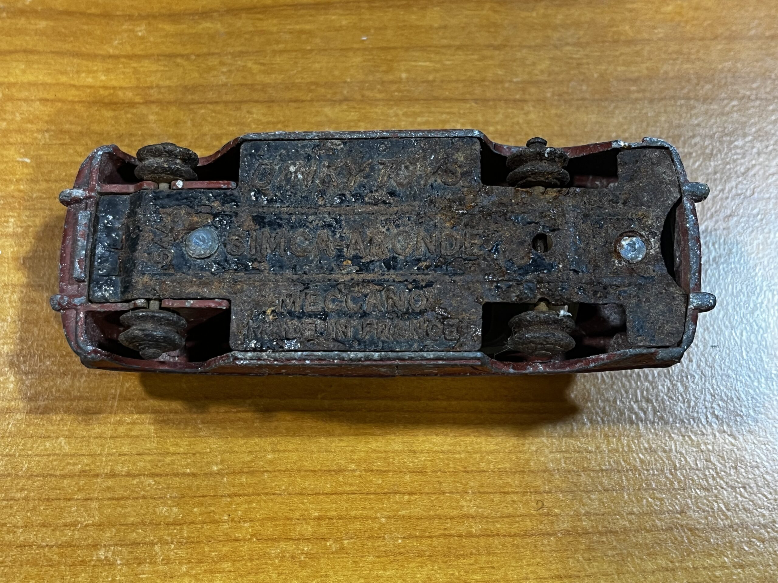 Simca Aronde Dinky Toys 1/43 – Image 3