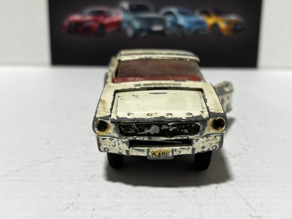 Ford Mustang 2+2 Fast Back N°161 Dinky Toys 1/43 – Image 3
