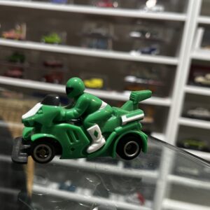 TCR MK4 Power Rangers vert