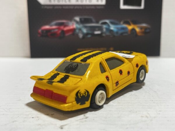 Ford Mustang voiture de circuit – Image 3