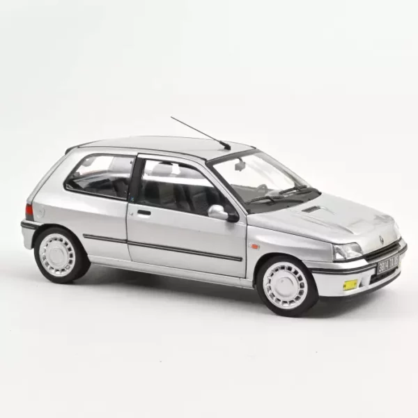 Renault Clio 16S 1992 Gris Iceberg 1/18 – Image 4