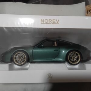 Porsche 911 GT3 Pack Touring 2021 Vert Malachite 1/18