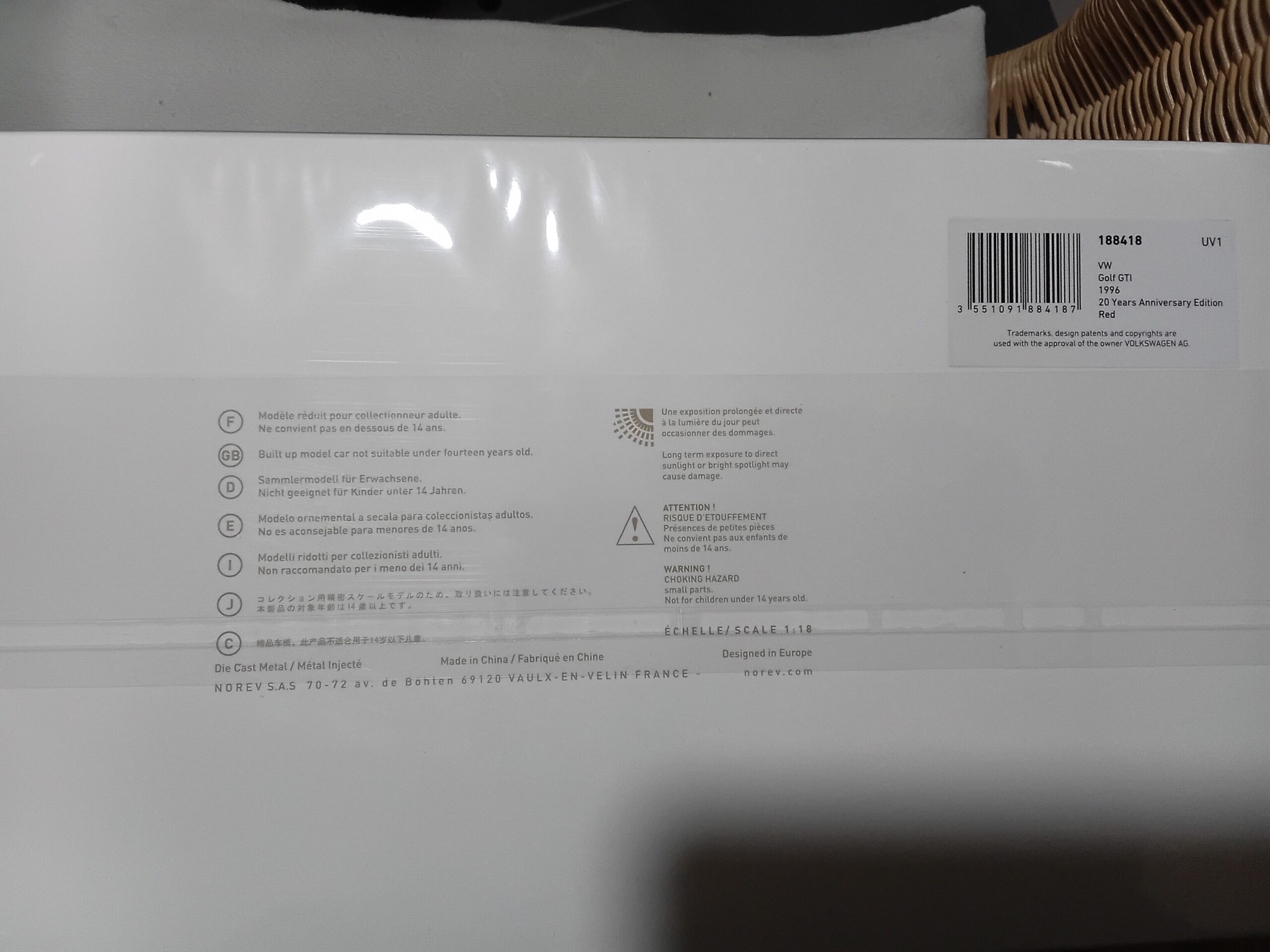 VW Golf GTI 1996 Blanc Candy 1/18 – Image 6
