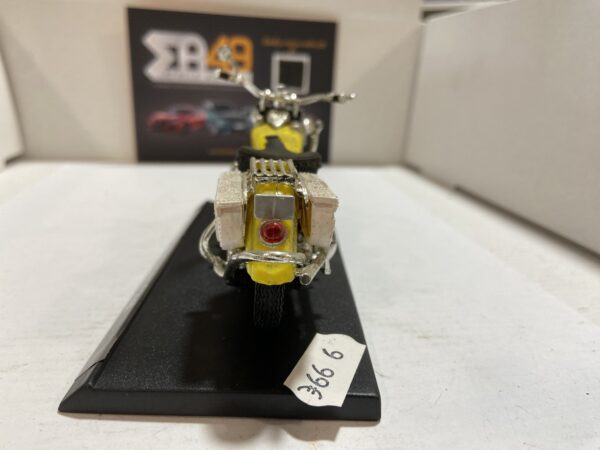 Roadmaster Indian Chef 1/18 – Image 3