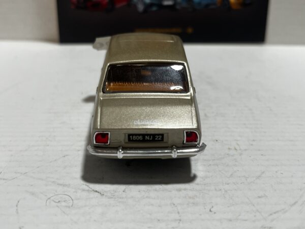 Peugeot 504 Norev Gris 1/43 – Image 2