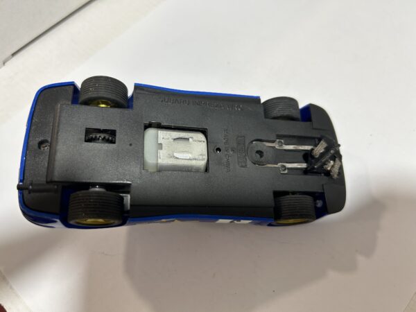 Subaru Impreza WRC bleue voiture de circuit – Image 4