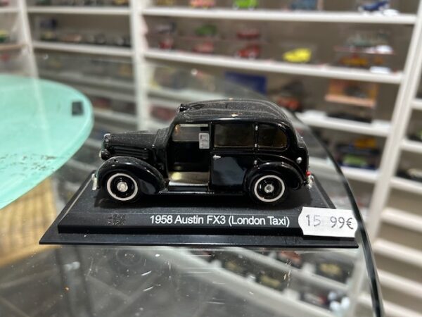 1958 Austin FX3 (London Taxi) 1/43
