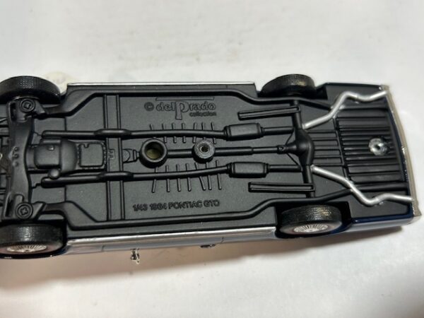 1964 Pontiac GTO 1/43 – Image 4