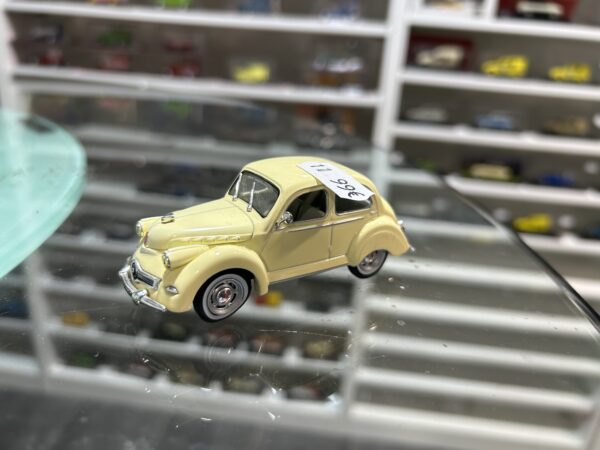 Panhard Dyna X 1/43
