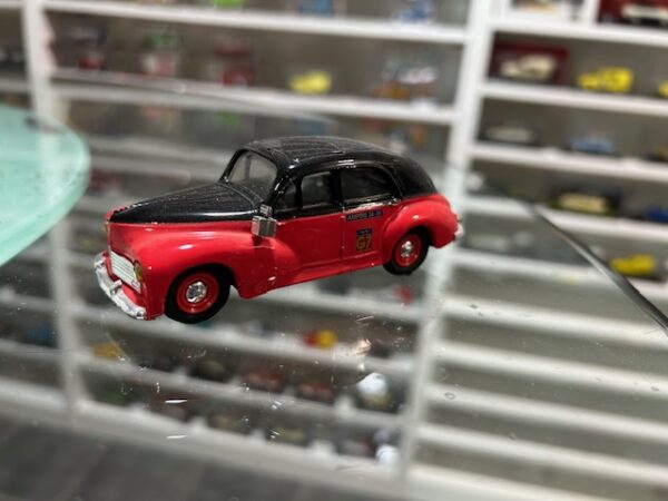 Peugeot 203 Taxi G7 Eligor 1/43