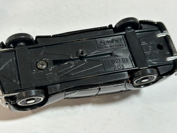 Peugeot 203 Solido 1/43 – Image 4