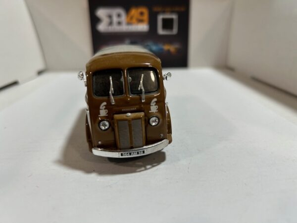 Peugeot D4B 1961 Norev 1/43 – Image 2