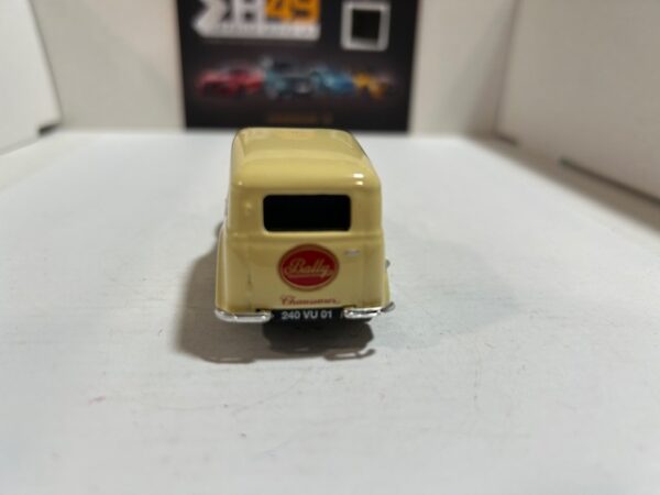 Renault Juva 4 "Bally" Eligor 1/43 – Image 3