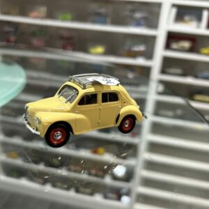 Renault 4 Jaune Eligor 1/43