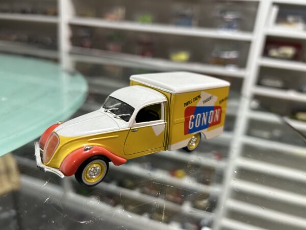 Peugeot 202 Gonon Norev 1/43