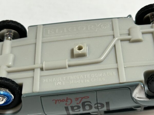 Renault Fregate Domaine Eligor 1/43 – Image 4