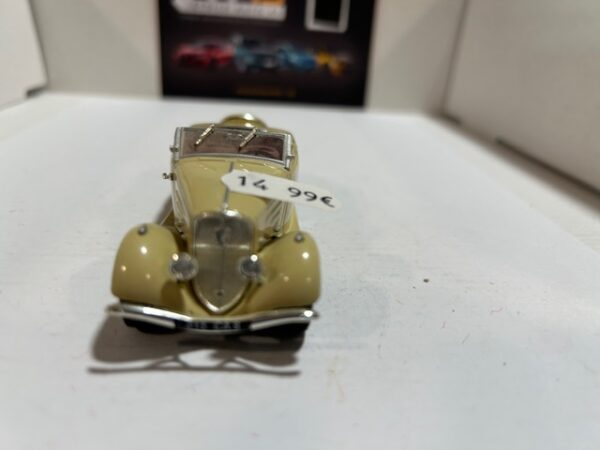 Peugeot 401 Norev 1/43 – Image 2