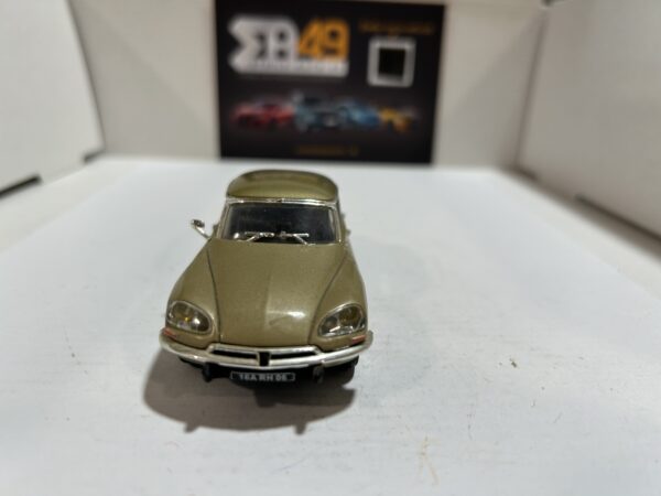Citroen DS Nostalgie 1/43 – Image 2