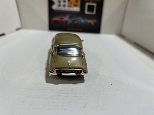 Citroen DS Nostalgie 1/43 – Image 3