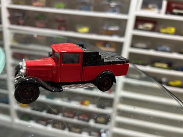 Citroen C4F Charbonnier Gazogène Ancienne Solido 1/43