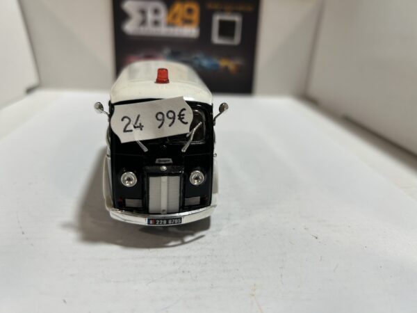 Peugeot D3A Police Norev 1/43 – Image 2