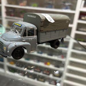 Citroen U23 "Pneu Michelin" 1/43