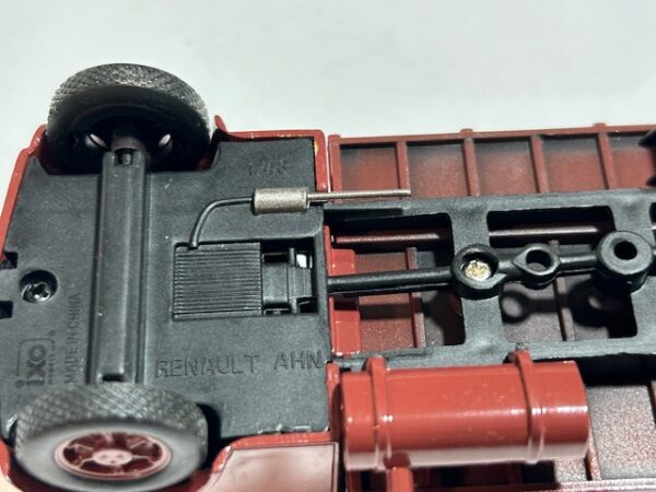Renault HAN "Huiles Renault" 1/43 – Image 4