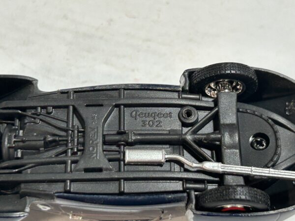 Peugeot 302 Norev 1/43 – Image 4