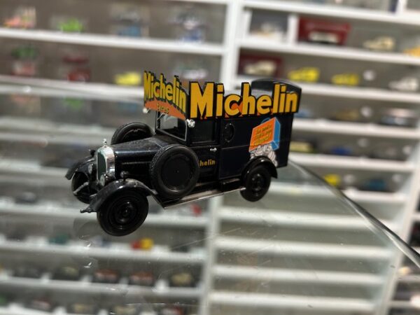 Morris Cowley Michelin 1/43