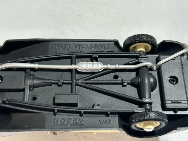 Renault Vivasport Norev 1/43 – Image 4