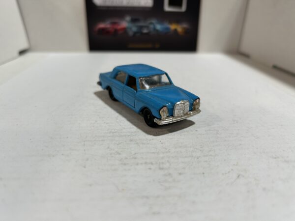 Mercedes-Benz 280-SE Majorette 1/65 – Image 2
