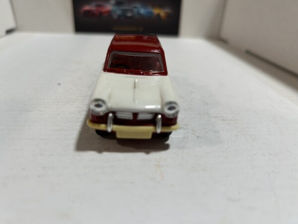 Triumph Herald Corgi 1/43 – Image 2